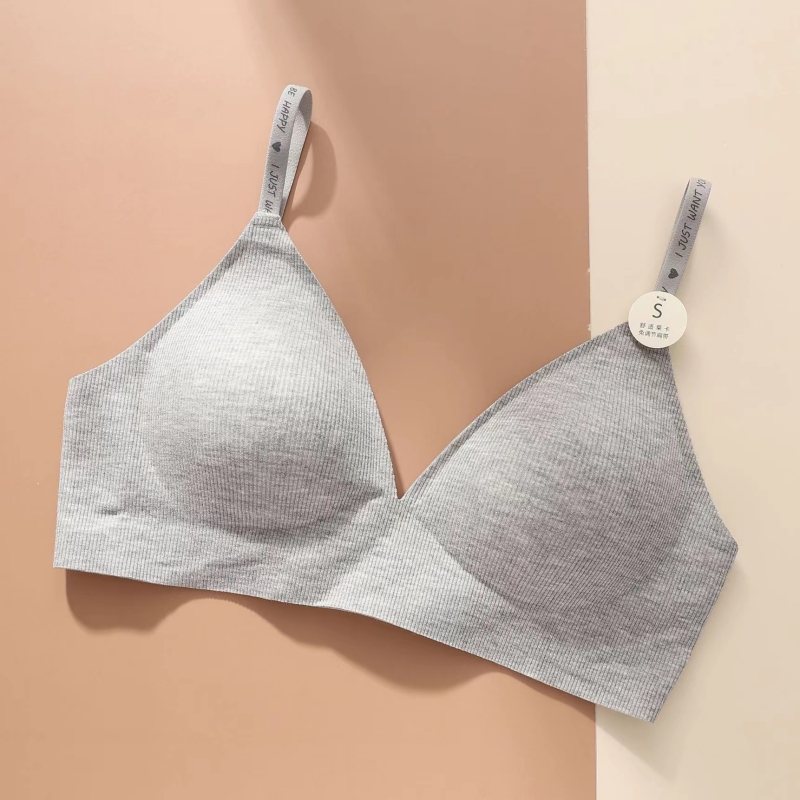 Smooth Ice Silk Wirefree Bra M - Full Coverage Bra recension och pris