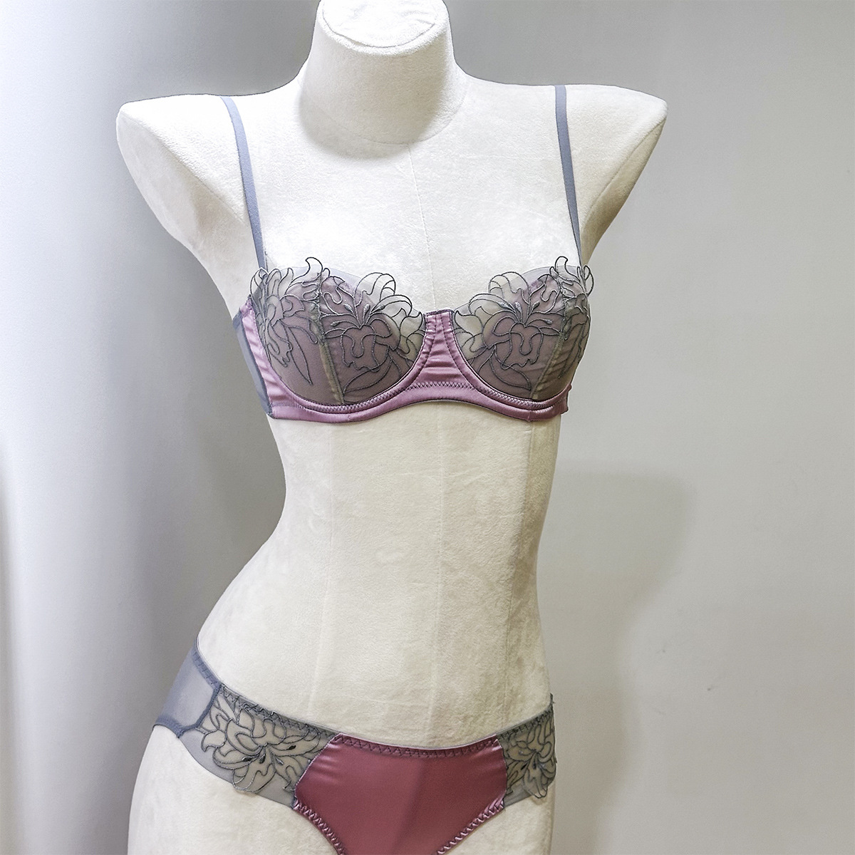 Purcoral 2026 New Floral Lace  - Demi Bra Balconette recension och pris